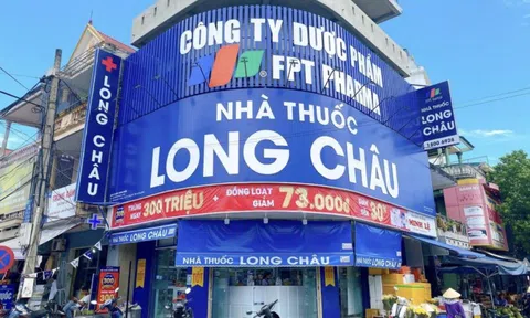 FPT Retail đã tính chuyện chào bán cổ phần chuỗi dược Long Châu